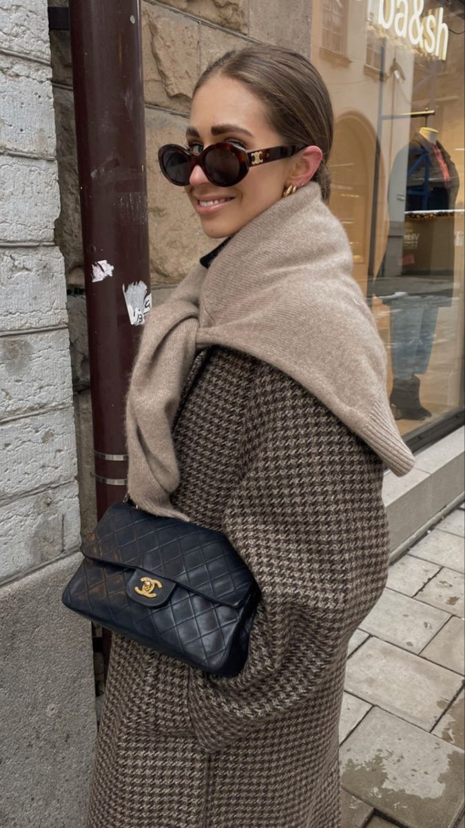 CHANEL Classic Flap